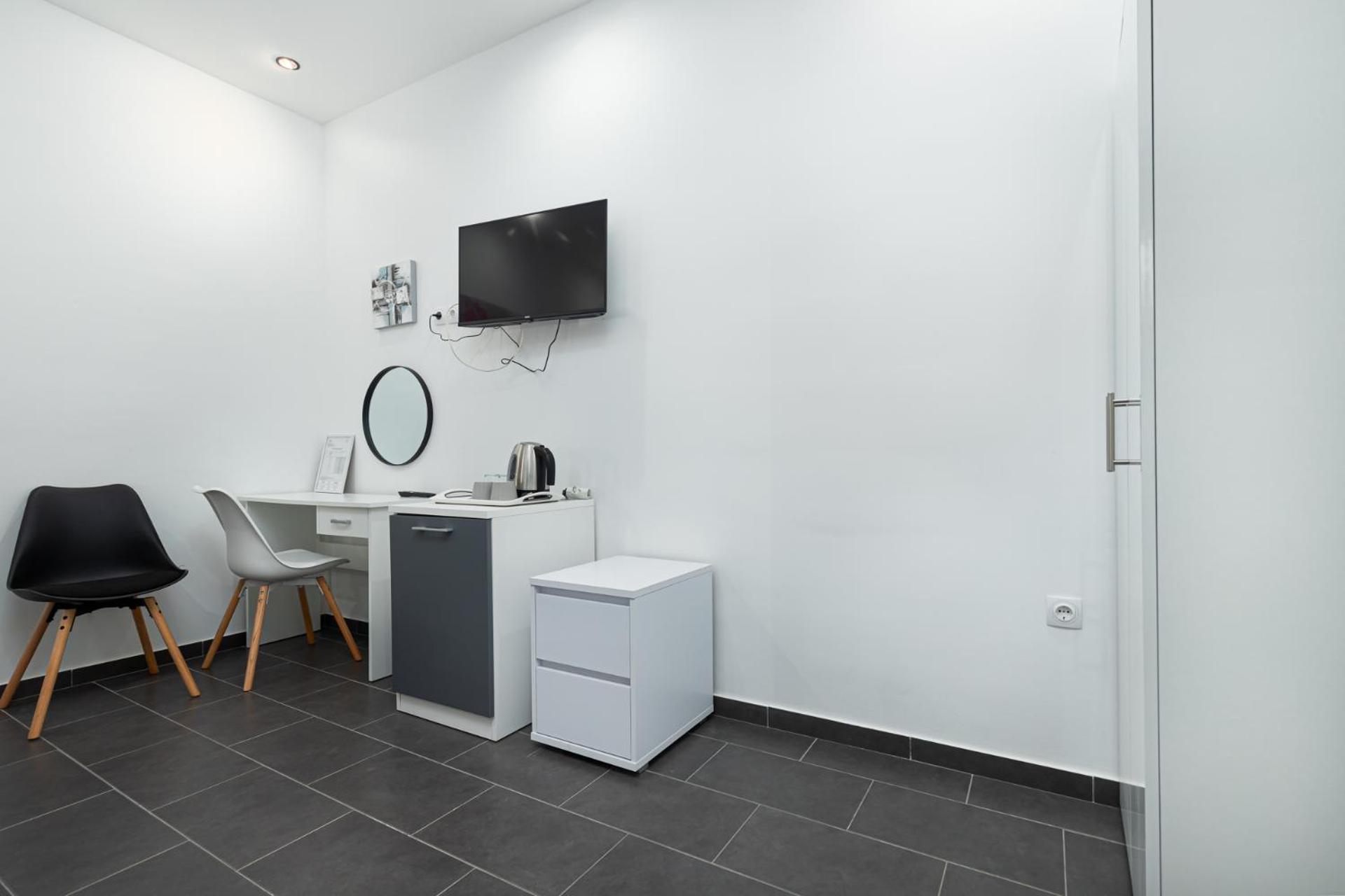 Rooms And Studio Flora Porec Exterior photo